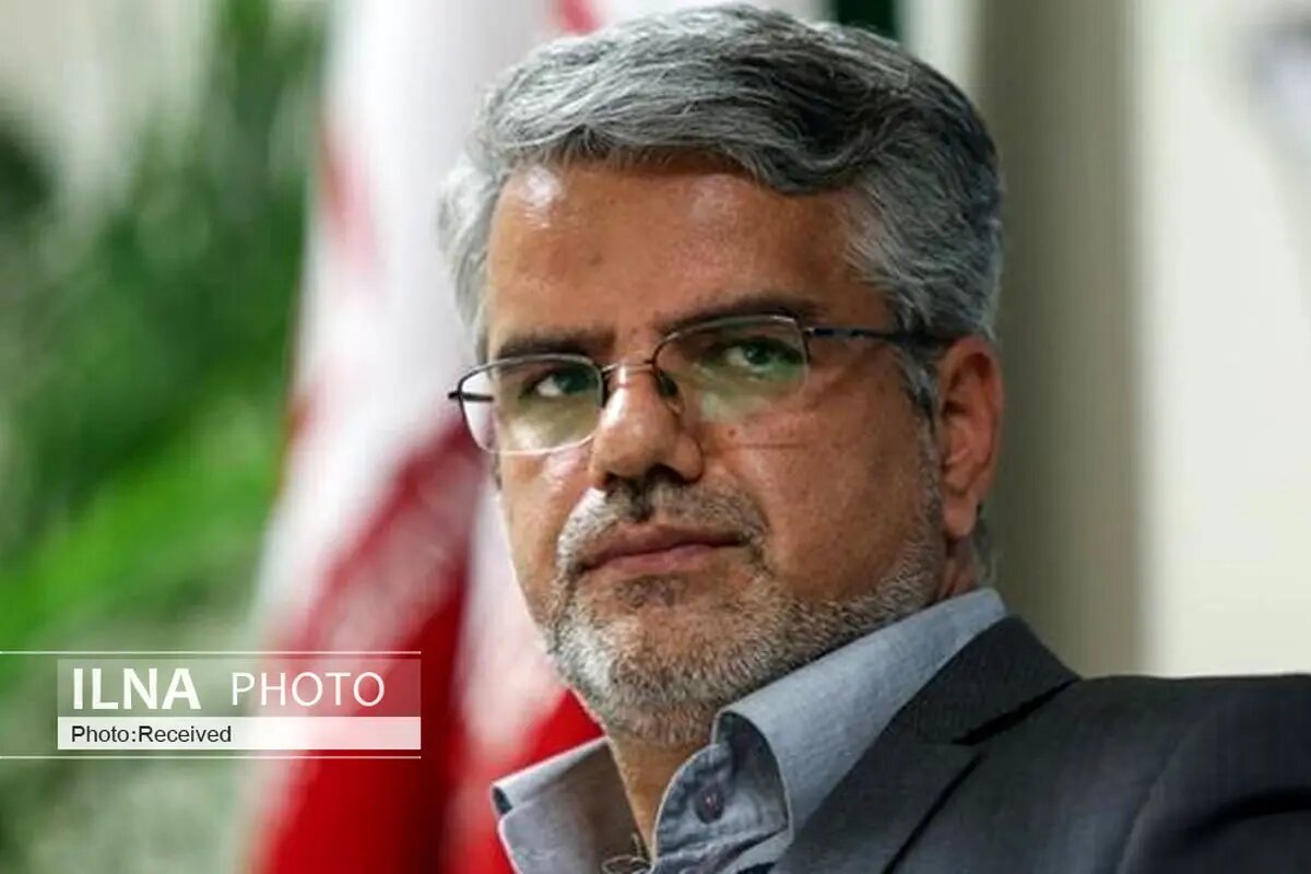 انتقاد نماینده سابق مجلس از تعدد مراکز قانون گذاری در کشور؛ شورای نگهبان گاهی فراتر از حد تعیین‌شده، نسبت به رعایت مصلحت اظهارنظر می‌کند! - خبرآنلاین