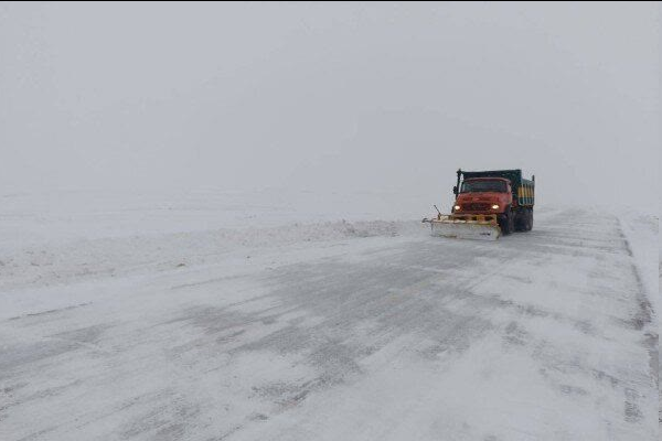 برف‌روبی در بیش از ۴ هزار کیلومترباند و امدادرسانی به ۱۸۱ خودرو در چهارمحال و بختیاری