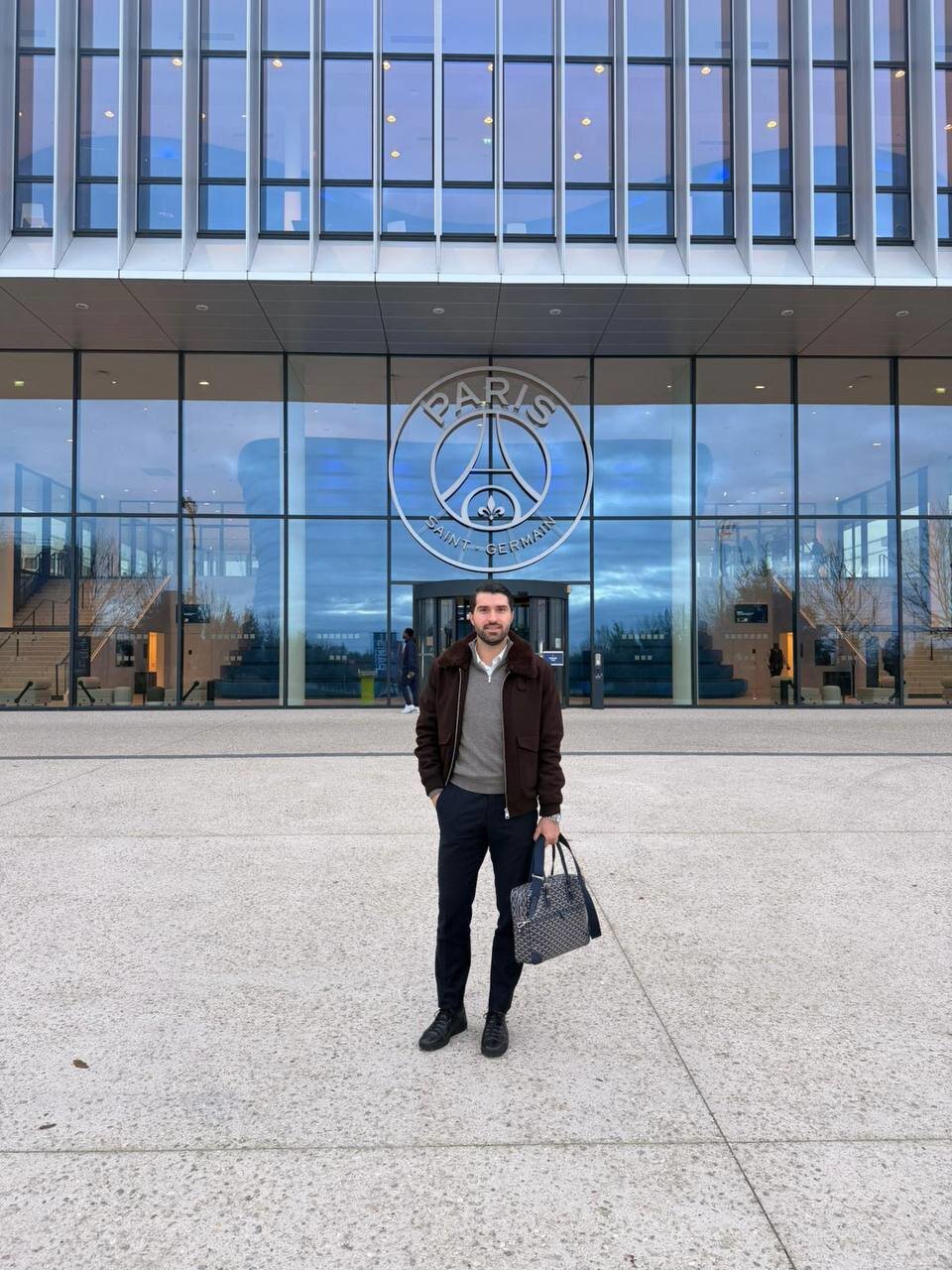 عکس| خداحافظی بی‌سروصدای آقاکریم از زمین فوتبال