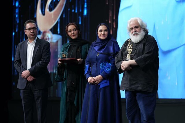 پریناز ایزدیار و غزل شاکری بهترین بازیگران زن شدند/ پیرپسر بهترین فیلم سال شد