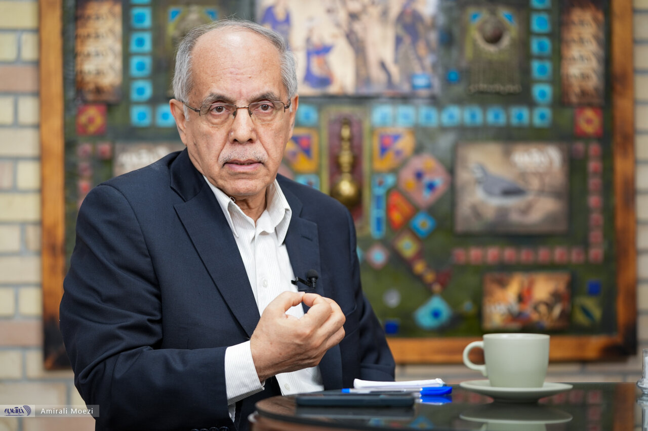 ایران بدون قید و شرط نفس مذاکره را بپذیرد / هدف ترامپ مذاکره و توافق است / رزمایش مشترک با چین و روسیه ارتباطی به تهدیدات نظامی آمریکا ندارد