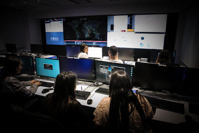 وال‌استریت ژورنال: اسرائیل، غول سایبری جهان؛ به طرز شرم‌آوری مقابل ایران آسیب‌پذیر است