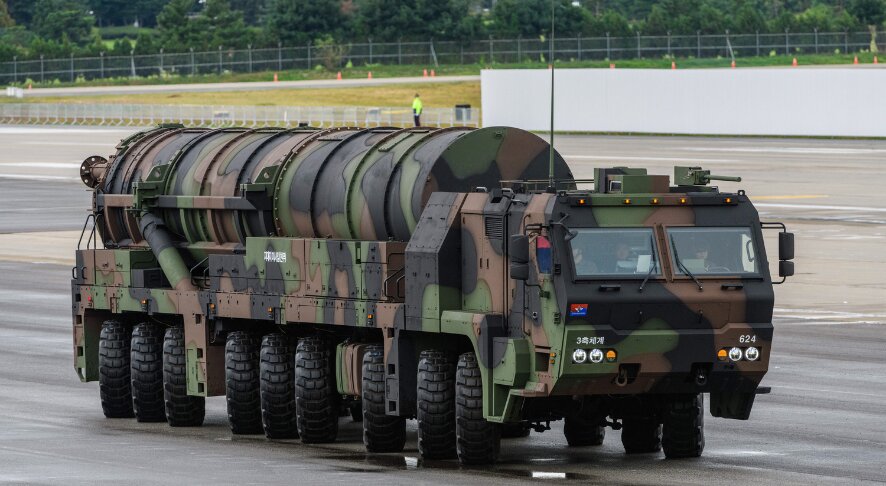 «هیولا»، لقب این موشک است / بالستیک سنگرشکن با سرجنگی ۸ هزار کیلویی