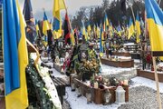 گورستان‌های اوکراین لبریز از تلفات جنگ؛بیش از هزار سرباز در اینجا دفن شده‌اند / عکس