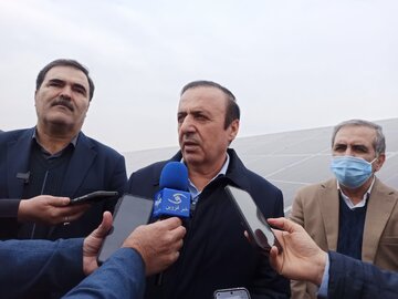 استاندار قزوین از دو واحد تولیدی در شهرک صنعتی لیا بازدید کرد