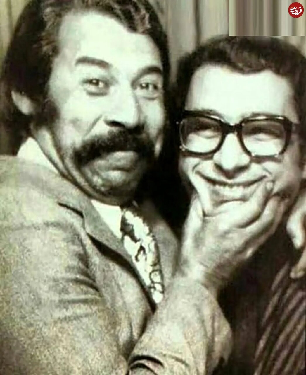 عکس/ داود رشیدی در حال شوخی کردن با مسعود بهنود؛ سال ۵۰