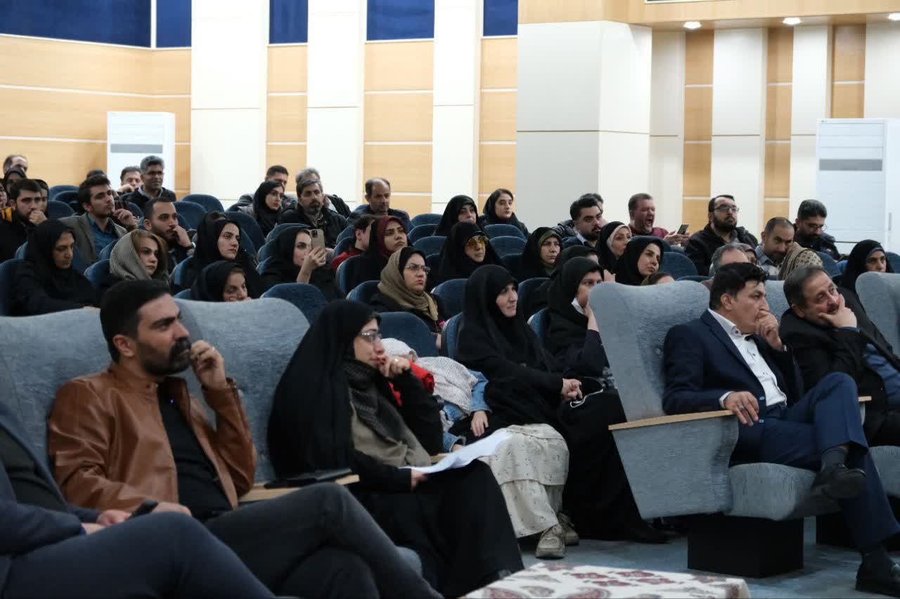 مدیریتِ "هیئتی" در تهران، زنان، معلولان و فقرا را حذف می کند / منطق سوآوری عدالت شهری را بلعیدی است