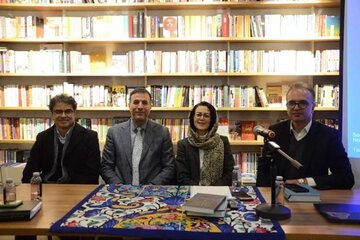 موفقیت اعراب در حمله به ایران نتیجه همکاری یکی از خانواده‌های بزرگ اشکانی با آنان بود!