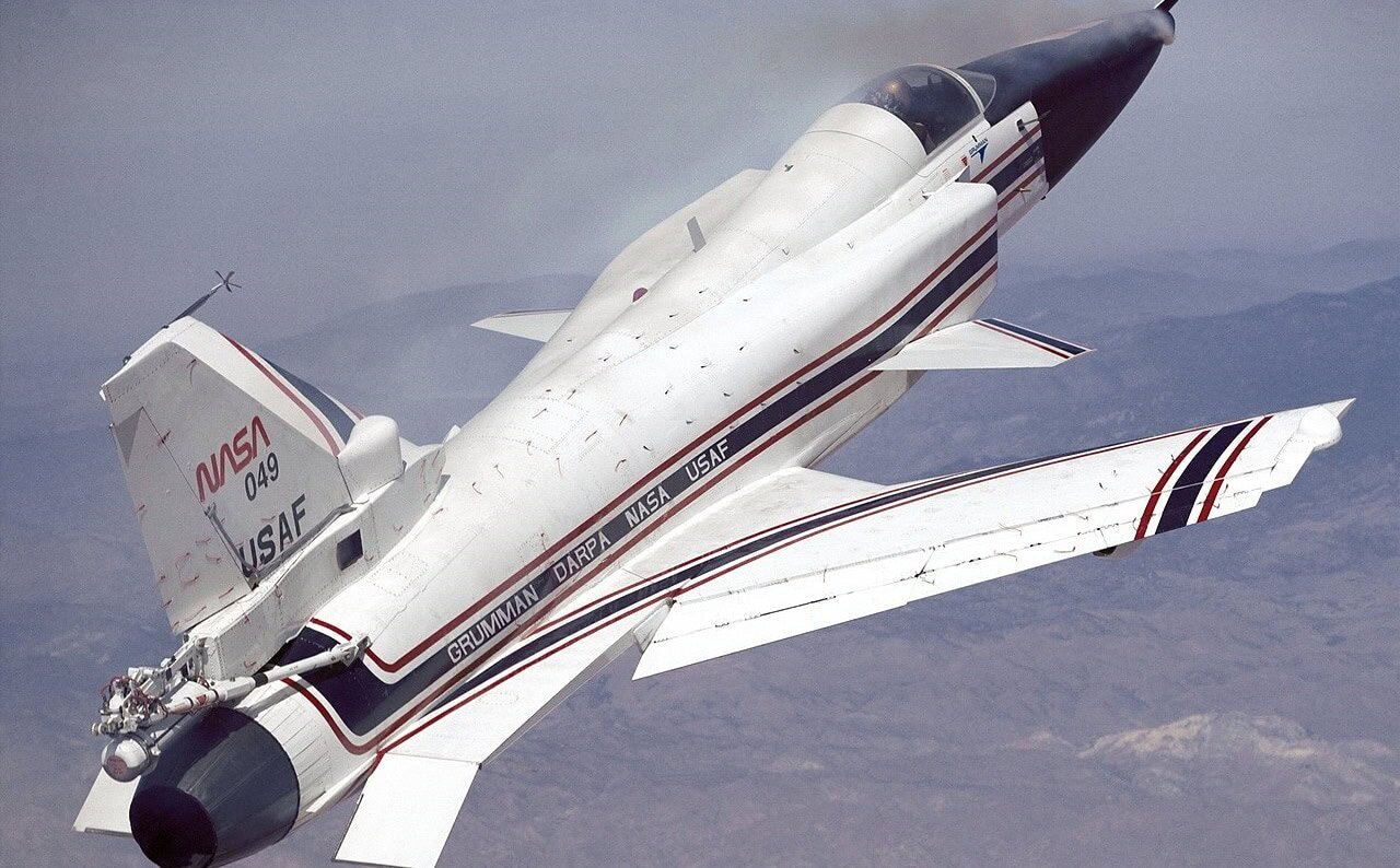 جنگنده روسی که بیش از حد پیشرفته بود / داستان عجیب برکوت، عقاب طلایی آسمان روسیه