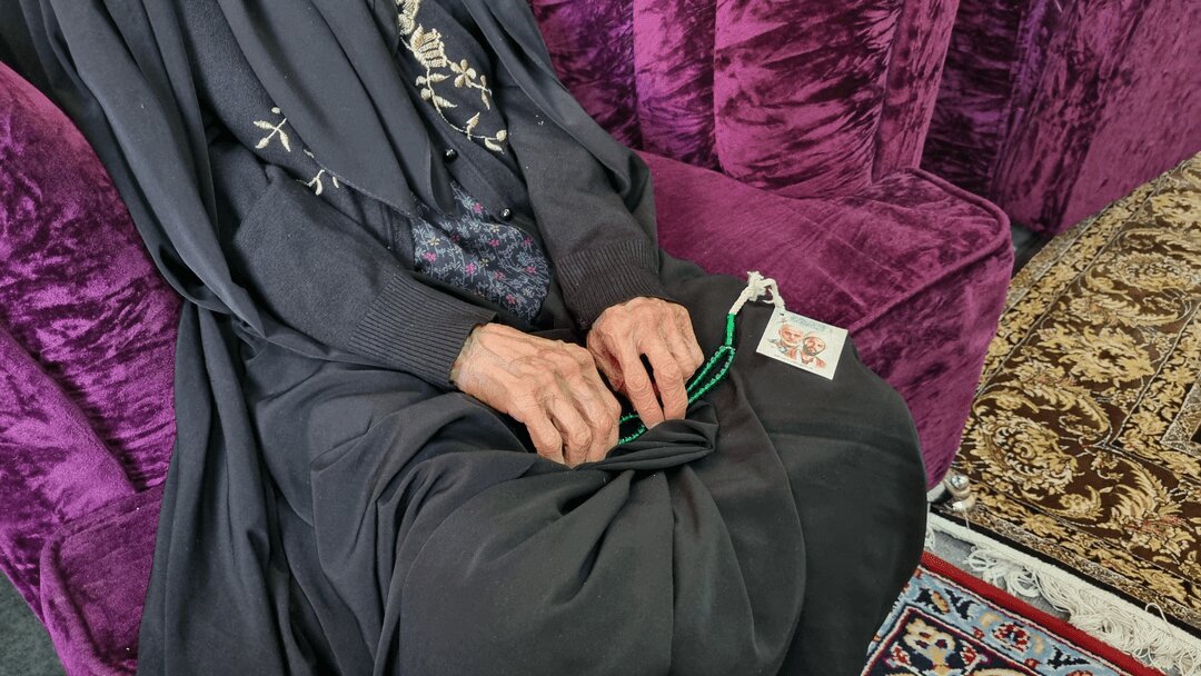 ناگفته های مادر سرلشکر رشید از فرزندش/ از همه بچههام بیشتر دوستش داشتم/ اگر میدانستم شهید میشود، بیشتر بغلش میکردم، بیشتر میبوسیدمش...