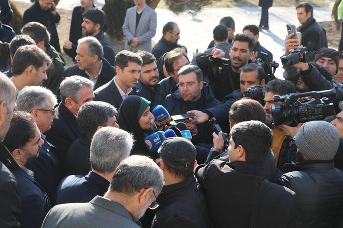 وزیر راه : ۲ هزار واحد مسکونی در اردبیل تحویل متقاضیان میشود