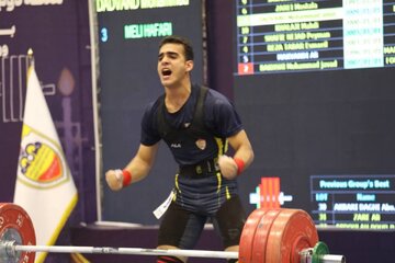 Iranian Weightlifter Breaks World Record + Video