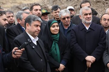 نیکزاد: دولت به ۸۰ درصد تعهدات خود برای راه‌آهن اردبیل عمل کرده است