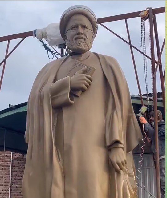 بلندترین مجسمه اردبیل به نام شهید رئیسی فردا رونمایی می‌شود + تصویر