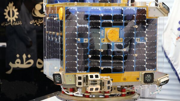 ساعت ۱۶:۴۸ امروز سه ماهواره ایرانی پرتاب می‌شوند/ عکس