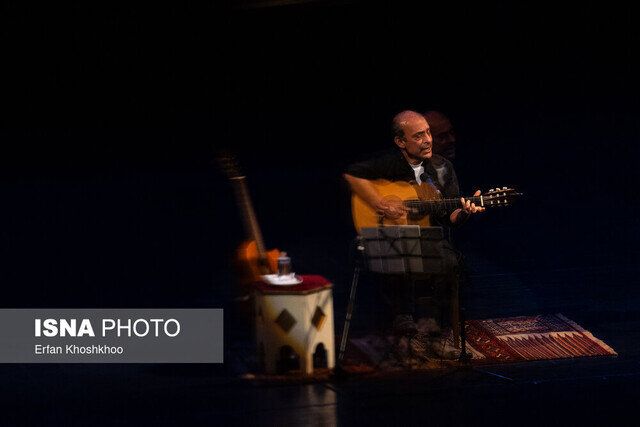 سهیل نفیسی یک‌نفره صحنه را به‌دست گرفت