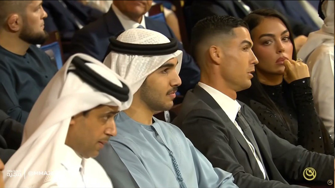 عکس| لحظات عاشقانه کریستیانو رونالدو و جورجینا در گلوب ساکر