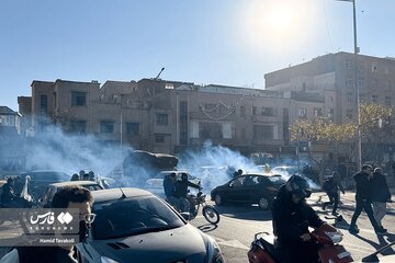 روایت «تسنیم» از اعتراضات کسبه در تهران؛ شماری از کسبه دست به اعتراض محدود زدند / این اعتراض‌ها بازتاب فشار واقعی بر فعالان بازار محسوب می‌شود