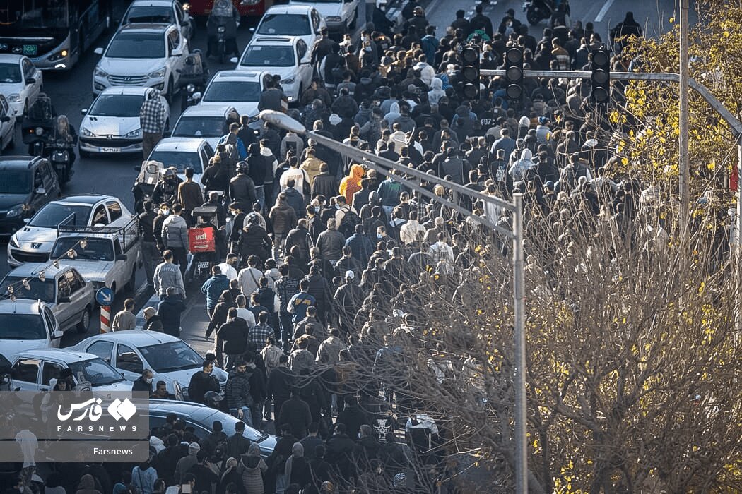 تجمعات اعتراضی امروز در تهران به روایت تصاویر خبرگزاری فارس