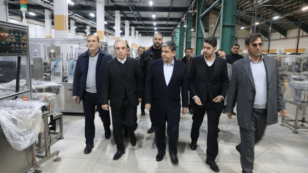 سرمایهگذاری چهار همتی در واحد تولیدی گیاهان دارویی اردبیل