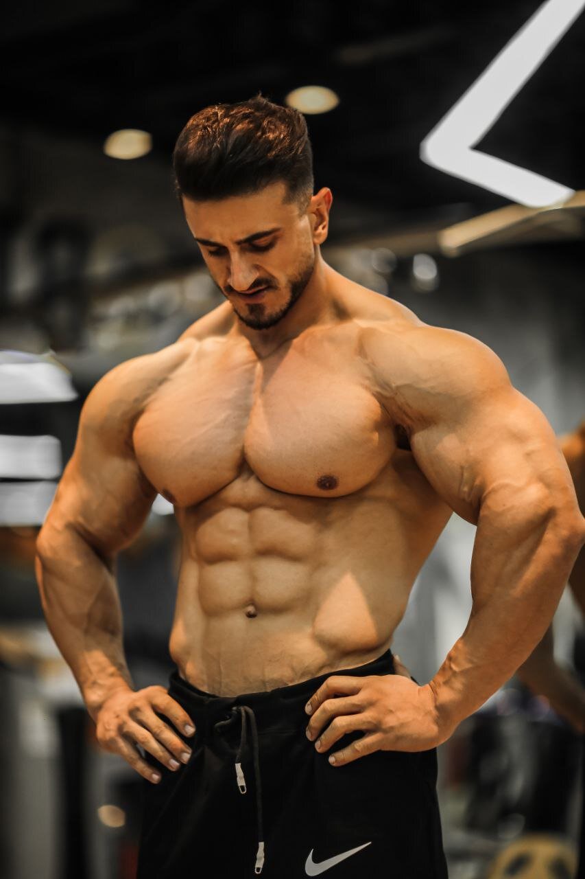 با میثم اسکندری، از صحنههای محلی تا مستر المپیا/ باور داشته باشید و تسلیم نشوید