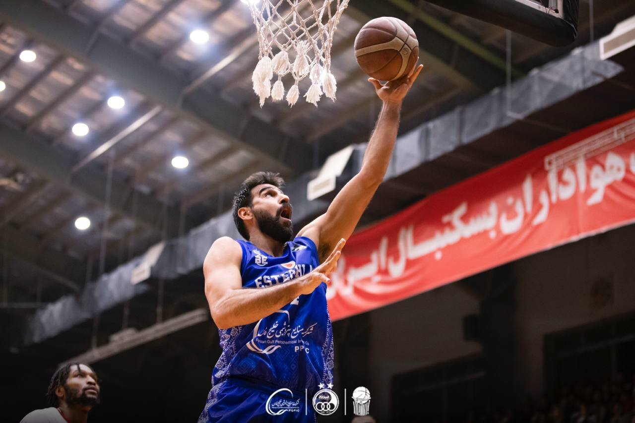 مدیریت حیرت‌انگیز باشگاه استقلال/بسکتبال کپی فوتبال؛ اعتراض به ناکامی و پول‌پاشی برای ستاره‌های تمام‌شده!