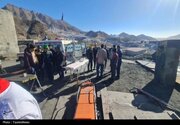 محبوس شدن ۲۴ کارگر در پی ریزش معدن/ جزئیات
