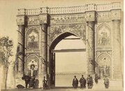 عکسی نایاب از توپ‌های جنگی در میدان مشق تهران در زمان قاجار