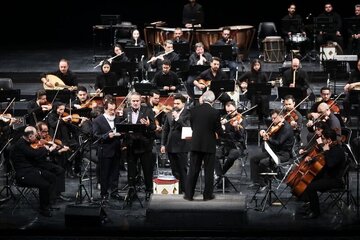 آثار خاطره‌انگیز موسیقی ایرانی روایت شد / بازگشت خواننده اسبق ارکستر ملی + فیلم