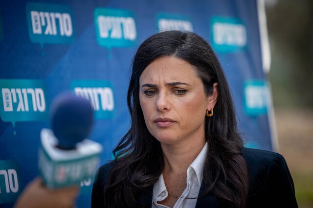 حنظله: تلفن همراه آیلت شاکد را هک کردیم؛ شگفتیهای زیادی در راه است/ عکس