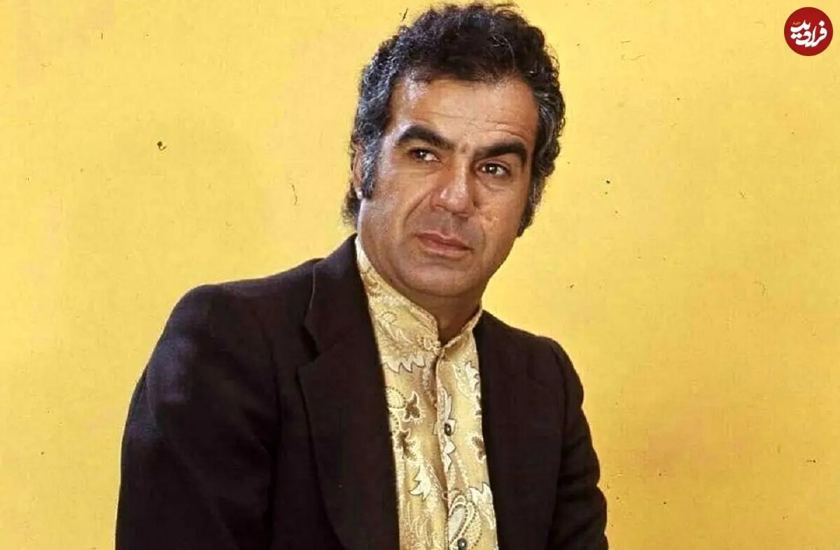 ناصر ملکمطیعی و ایرج قادری در پشت صحنه فیلم «نقره داغ»، سال ۱۳۵۰/ عکس