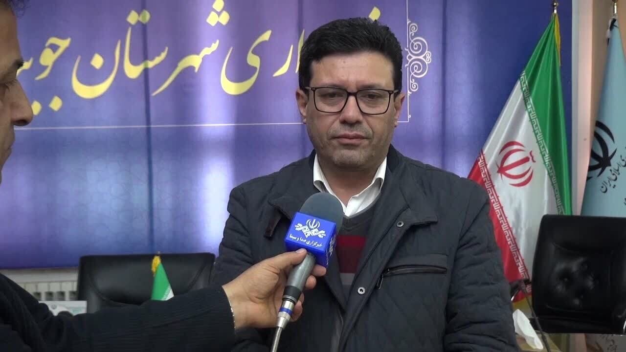 وظایف نظارتی و حضور میدانی نمایندگان بین مردم تعطیل نشده است