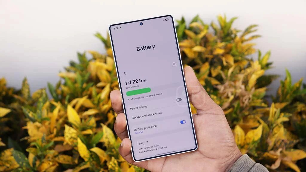 دیگر نگران خالی شدن باتری گوشی خود نباشید/ هوش مصنوعی One UI ۸ شارژدهی را متحول میکند!