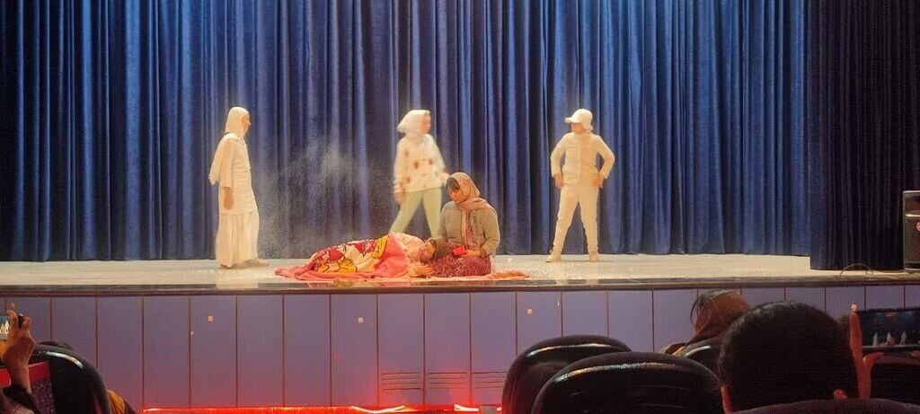 اجرای نمایش «قصه خوبِ خدا» در مرکز شماره ۲ کانون کرمانشاه