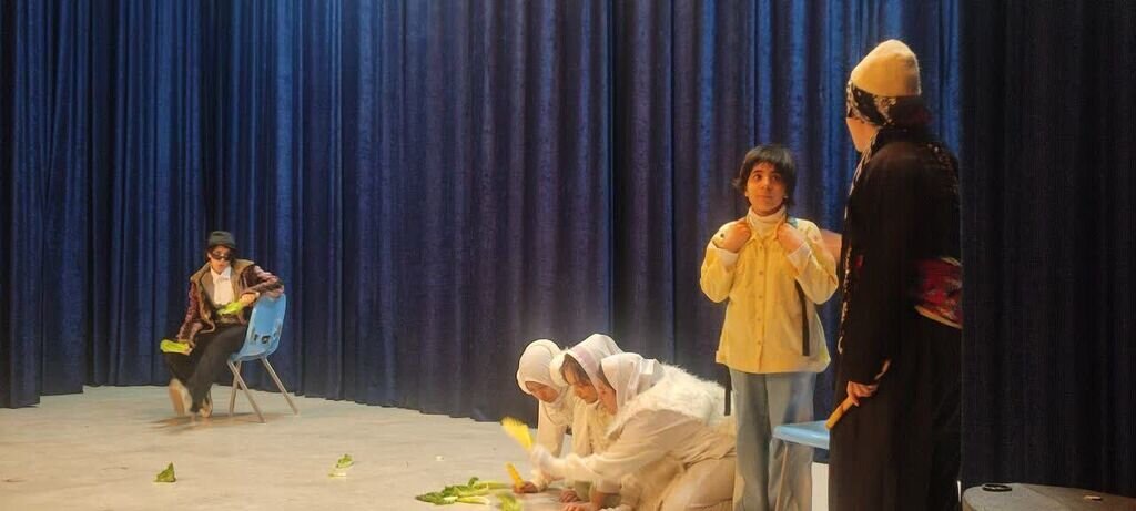 اجرای نمایش «قصه خوبِ خدا» در مرکز شماره ۲ کانون کرمانشاه