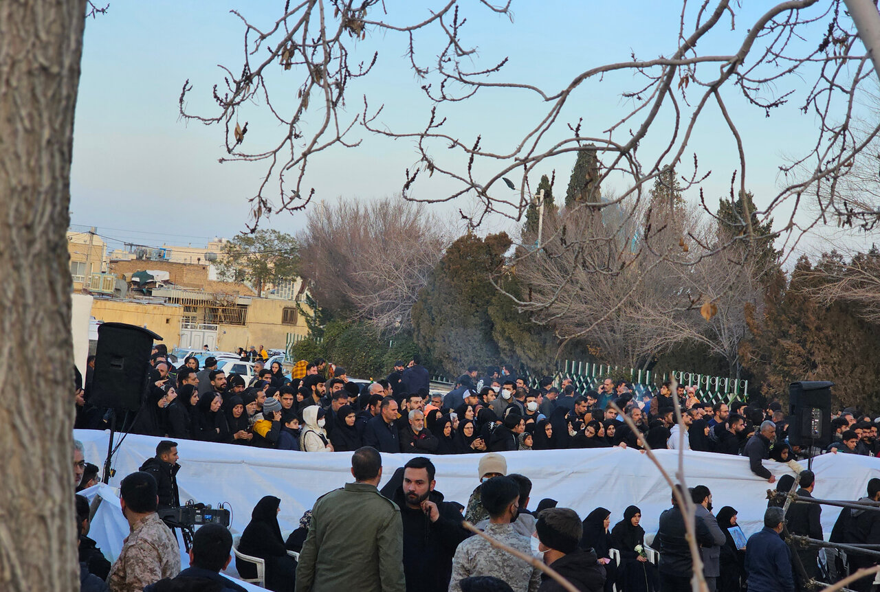 تصاویر | تشییع شهدای مدافع امنیت اصفهان