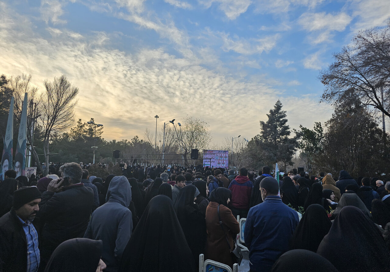 تصاویر | تشییع شهدای مدافع امنیت اصفهان