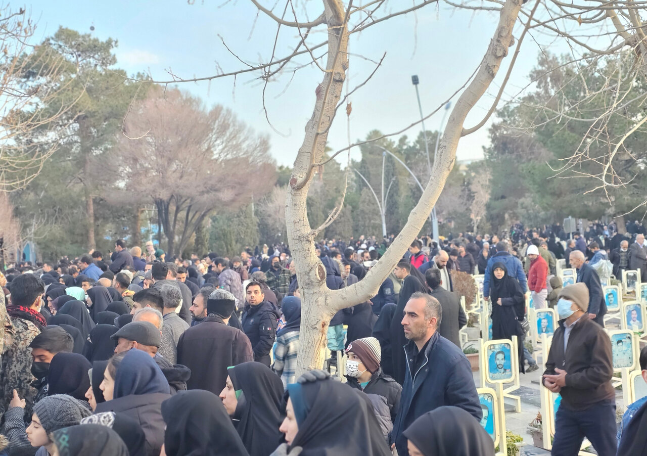 تصاویر | تشییع شهدای مدافع امنیت اصفهان