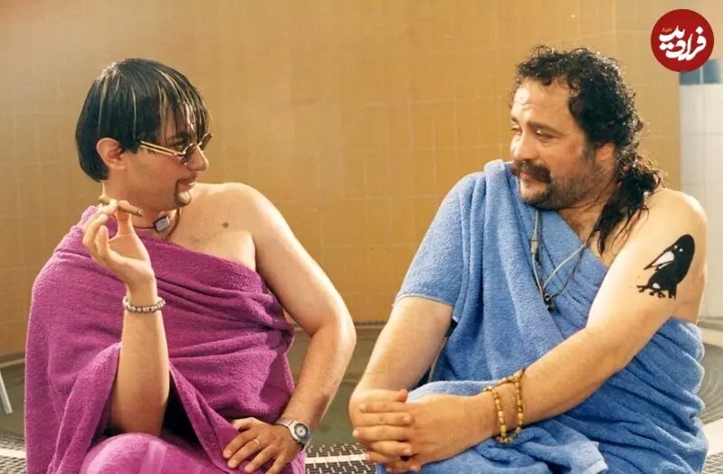 عکس | تصویری عجیب از پارسا پیروزفر با خالکوبی ژاپنی و سیگار در سونا و جکوزی