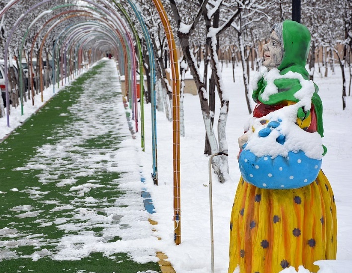 سرما و یخبندان تا پنجشنبه در اردبیل حاکم است