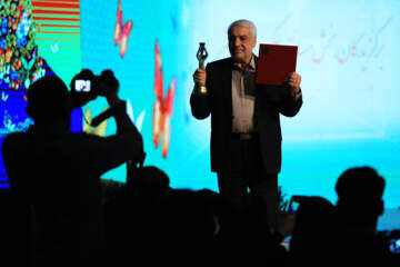 افتتاحیه چهل و چهارمین جشنواره بینالمللی تئاتر فجر