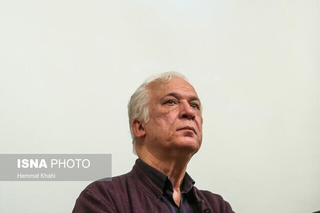 خسرو سینایی: خواستم به زندگیام رنگ بدهم