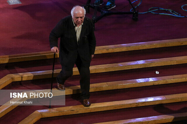 خسرو سینایی: خواستم به زندگیام رنگ بدهم