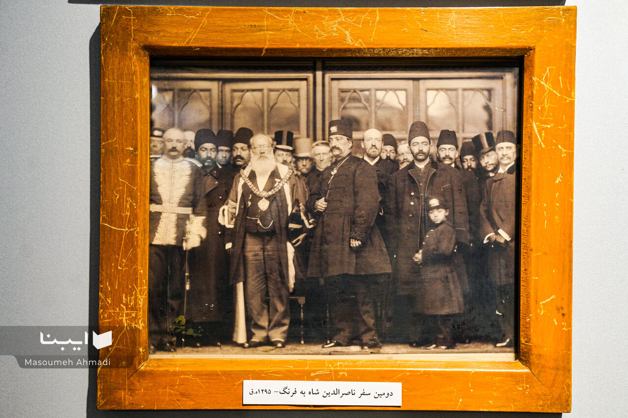 ناصرالدینشاه به دانشگاه تهران رفت