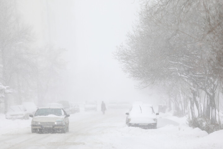 بارش سنگین برف در استان اردبیل؛ از سفرهای غیرضروری خودداری کنید