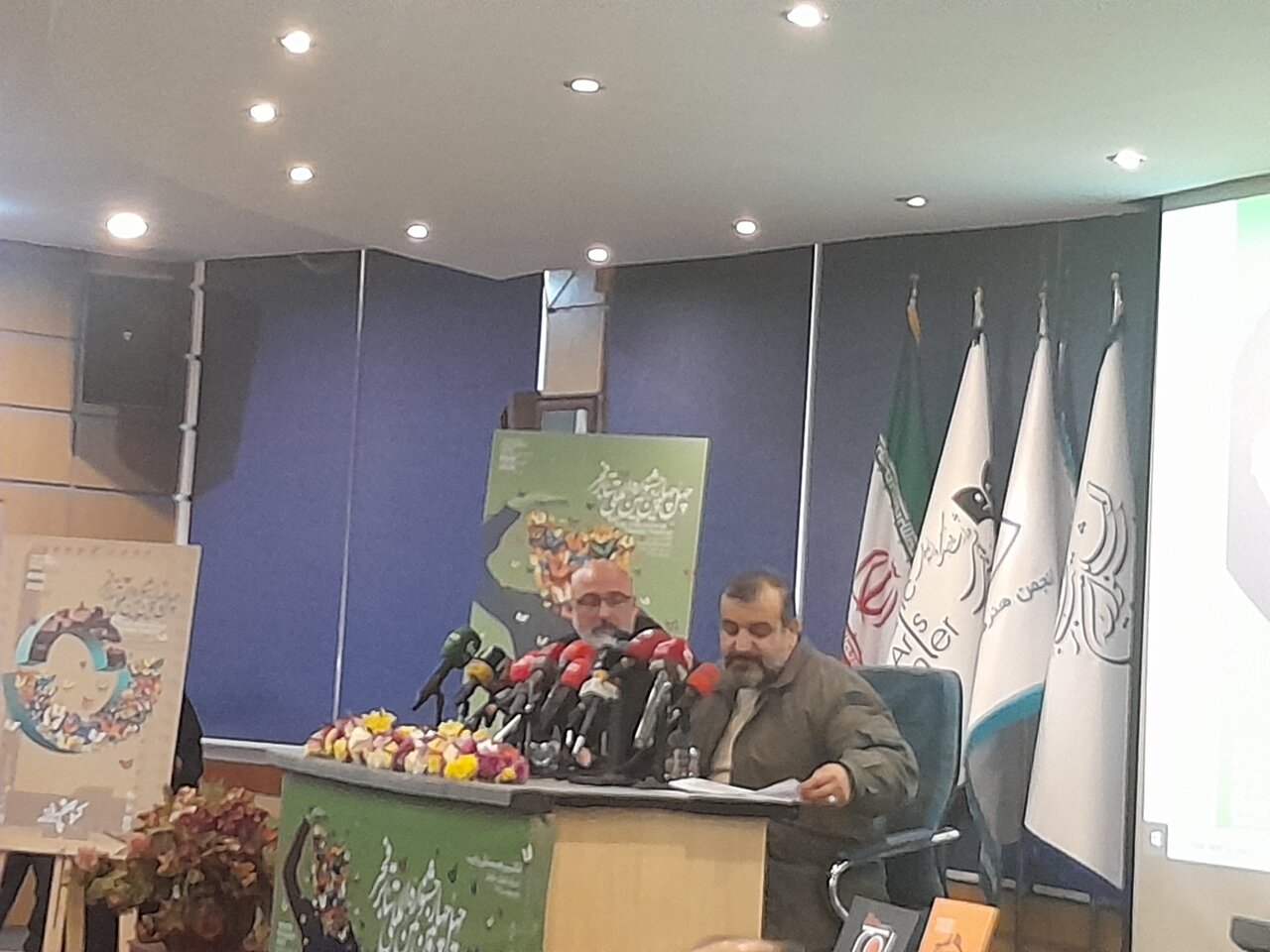 نشست خبری چهل‌وچهارمین جشنواره تئاتر فجر برگزار شد
                جشنواره تئاتر فجر امسال بخش بین‌الملل ندارد/ ابراز تاسف از قطعی اینترنت