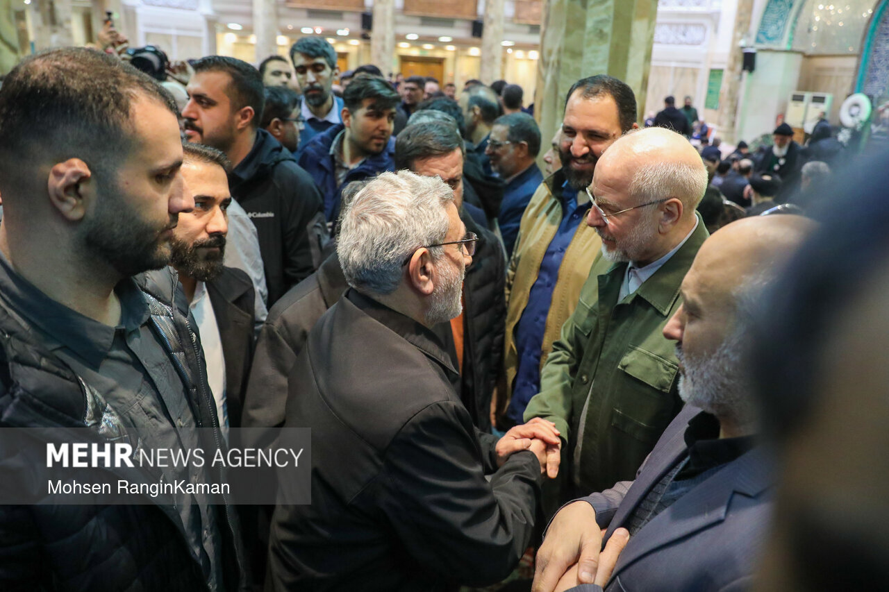 جدیدترین تصاویر از سردار قاآنی در یک مراسم/ فرمانده نیروی قدس سپاه و رئیس مجلس در یک قاب