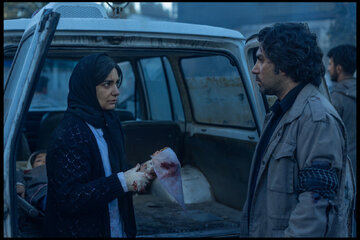 «بازی خونی»فقط روایت تاریخ نیست؛ تلویزیون خود را به نسل جوان نزدیک کند «بازی خونی»فقط روایت تاریخ نیست؛ تلویزیون خود را به نسل جوان نزدیک کند