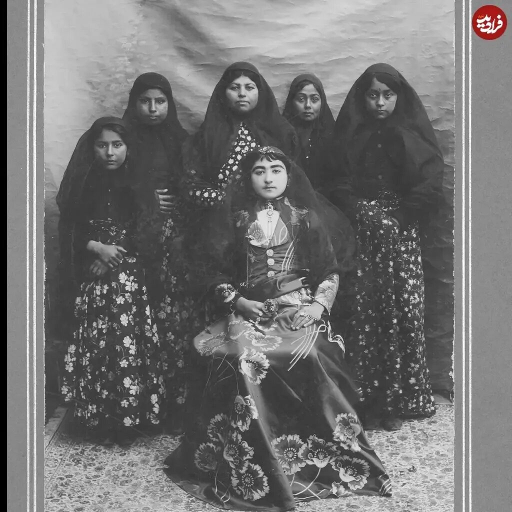 عکسهایی از مراسم عروسی اخترالدوله، دختر ناصرالدینشاه با ملیجک