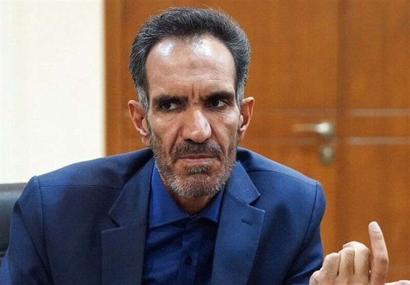 نماینده خمین: کالا برگ یک میلیون تومانی نیاز خانوارها را تامین نمی‌کند/ هنوز کالابرگ یک میلیون به حساب خانوارها واریز نشده بود که قیمت‌ها سرسام‌آور شد - خبرآنلاین